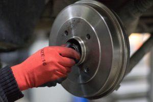 How To Adjust Drum Brakes: Step-by-Step Guide for Top Performance